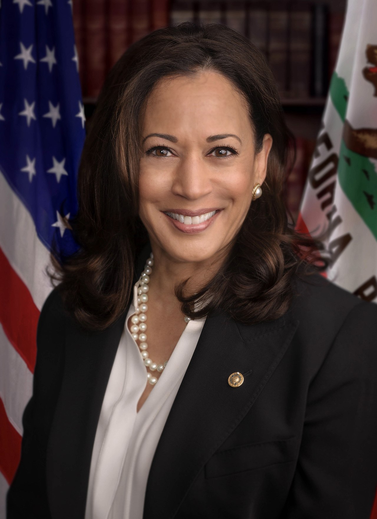 1280px-Senator_Harris_official_senate_portrait-1.jpg