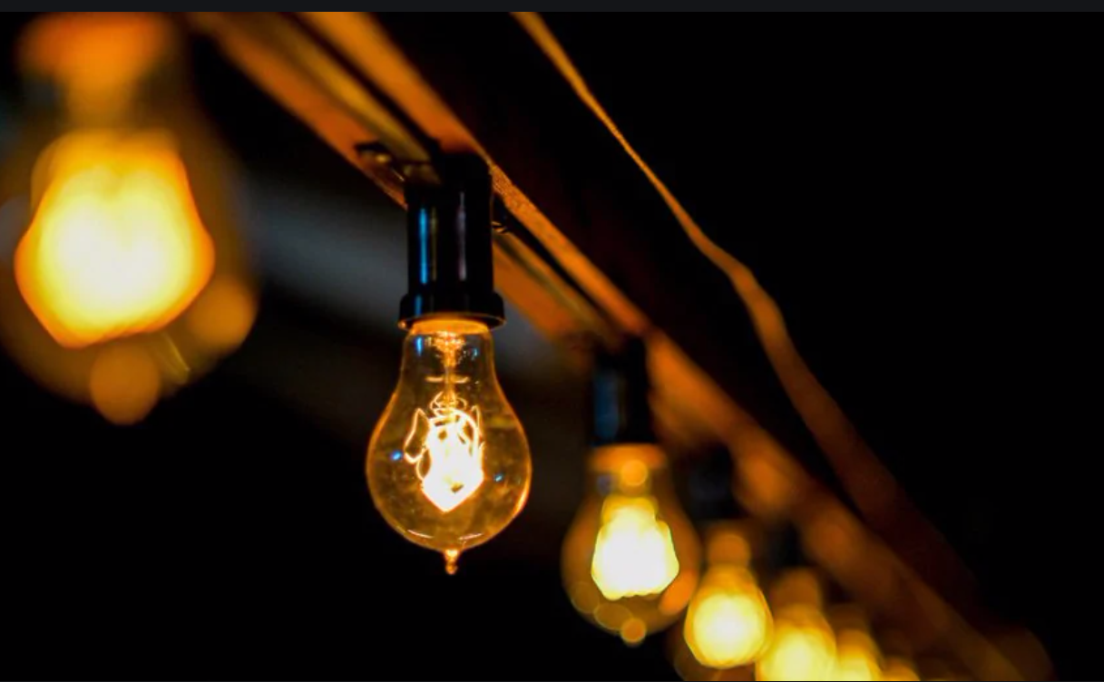chef doel middelen Judge Upholds California's Ban On Incandescent Light Bulbs | California  Globe