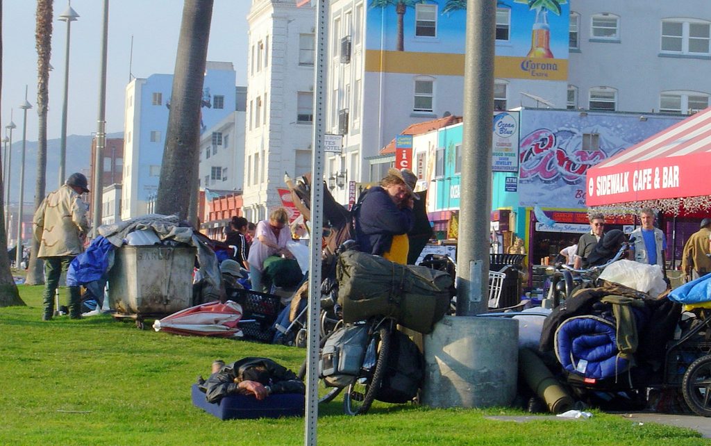 While Venice Beach Residents Under Lockdown, Homeless and Encampments