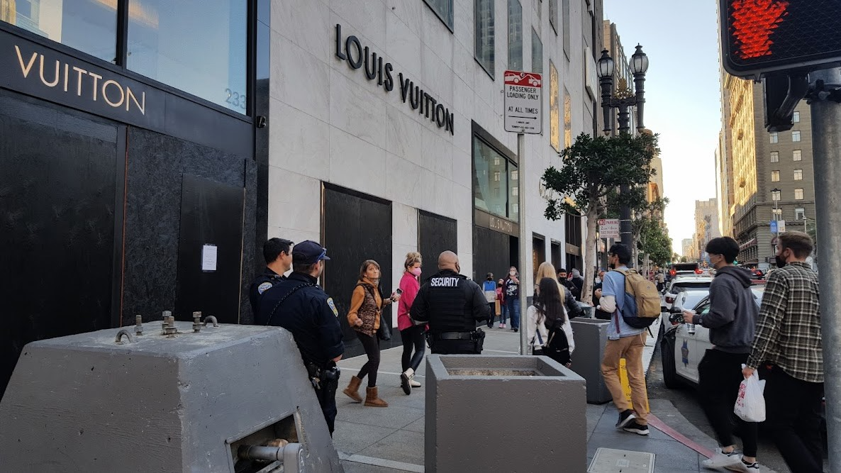 San Francisco DA says eight people will be charged after 20 people  ransacked Louis Vuitton store